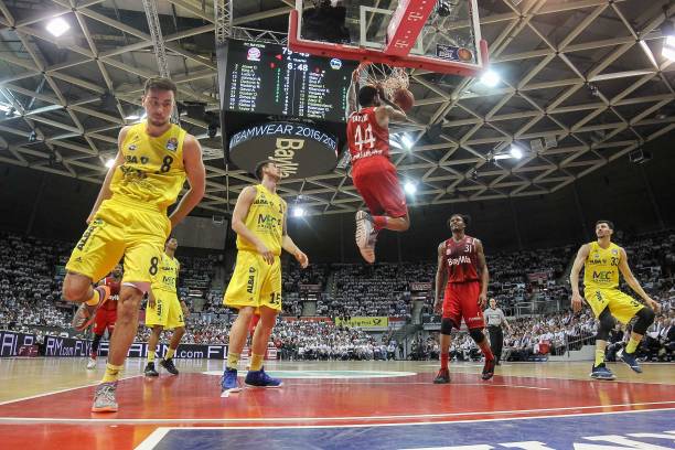 拉克更是在 拉克更是在