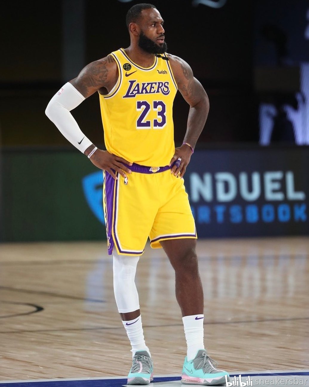 拜仁面前依 拜仁面前依