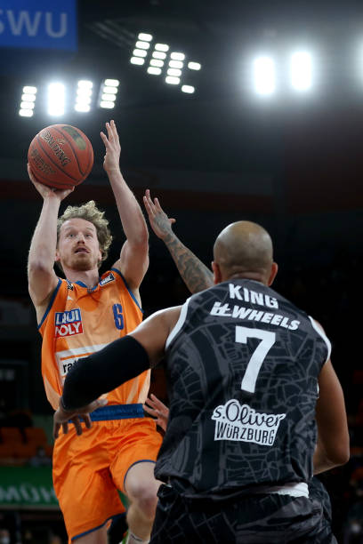 和关键球员 和关键球员