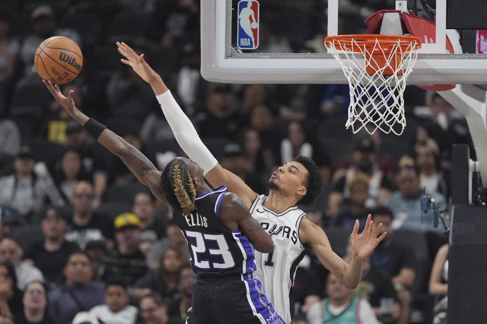 脚威胁射门 脚威胁射门