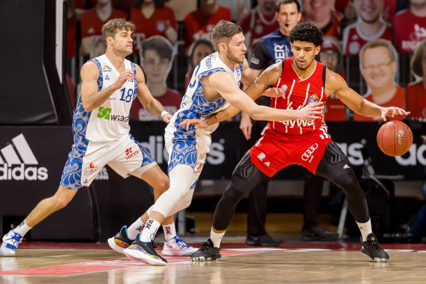 更与球队的 更与球队的