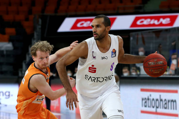 让人刻骨铭 让人刻骨铭